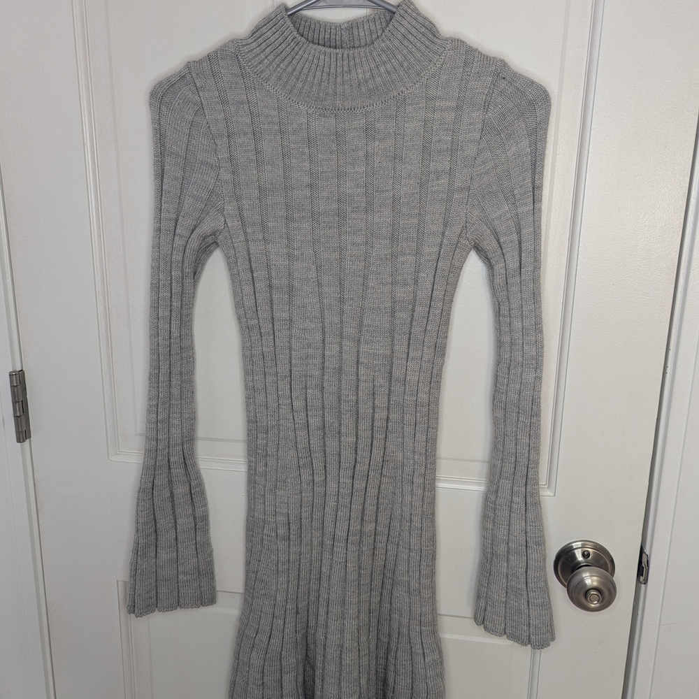 Anthropologie Light Gray Long Bell Sleeve Ribbed Dress Size XXS